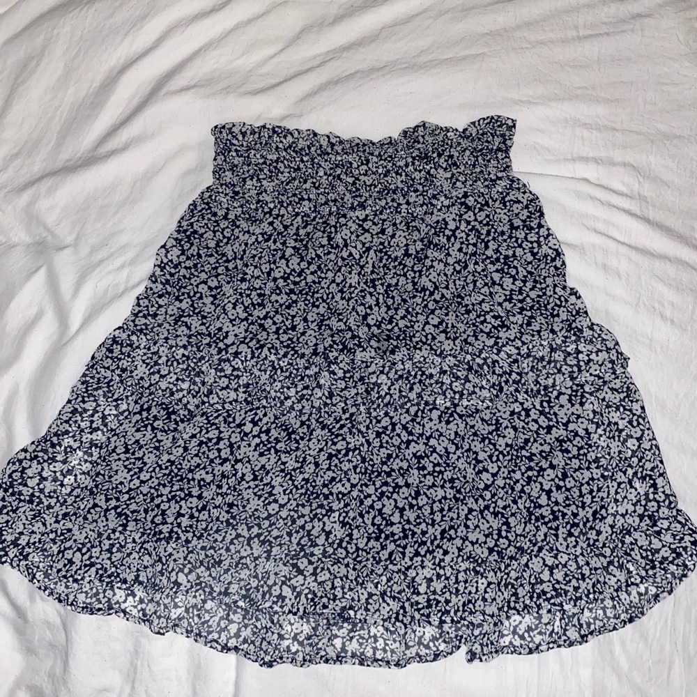 Flirty floral skirt
